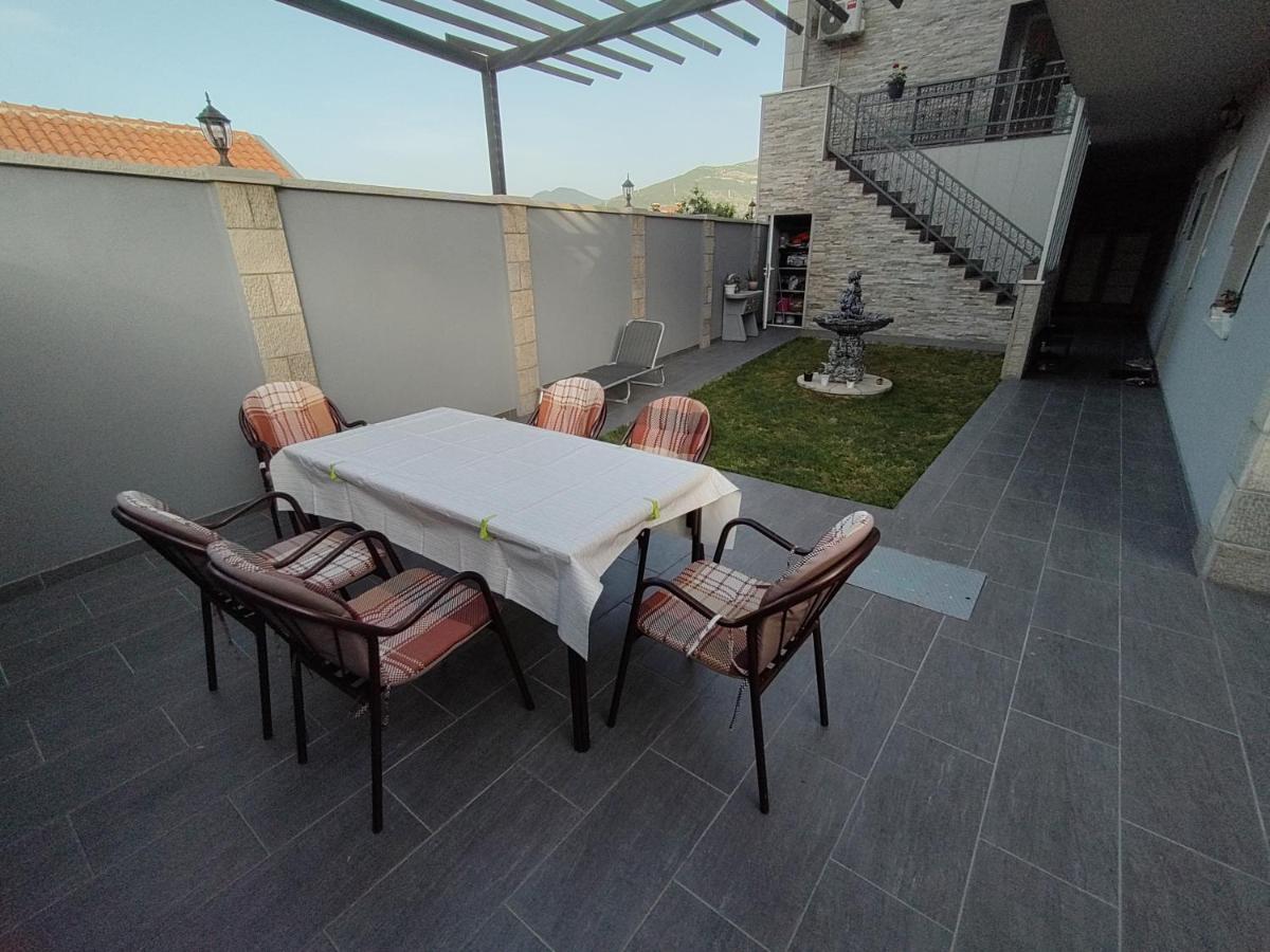 Apartman Magdalena Требинє Екстер'єр фото